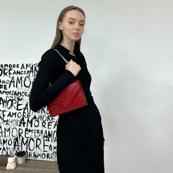 ⚡ Women's Red Stylish Evening Clutch Chain Shoulder Strap Crossbody Bag - Picture 2 of 6